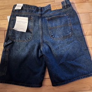 Cargo jean shorts